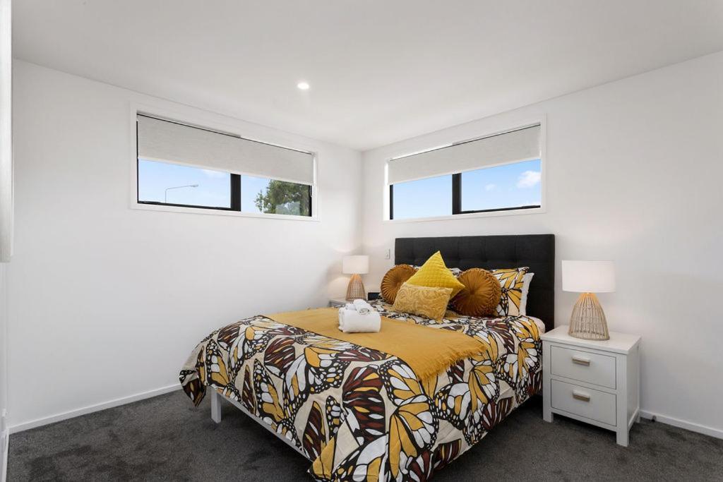 Apartment Luxury Style Free Street Parking Cbd Location Christchurch
